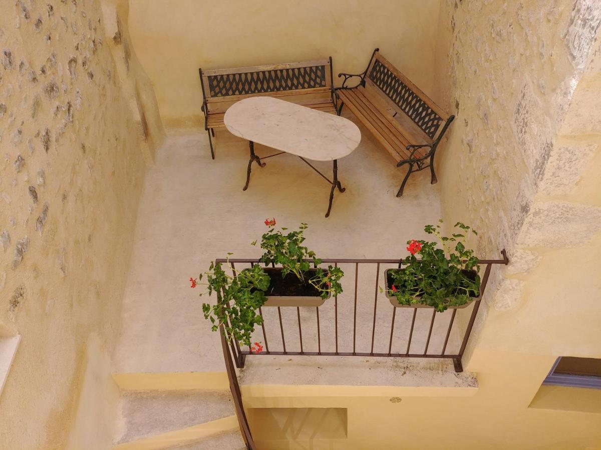 Gite Pilpoil Sault-de-Vaucluse Exterior photo